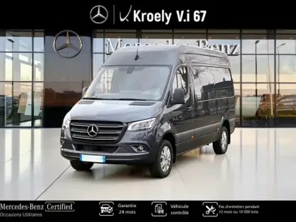 Photo Mercedes Sprinter 319 Cdi Fourgon 12m3 37 V6 3.0