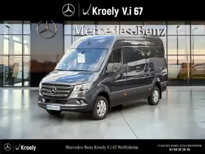 Photo 25 Mercedes Sprinter 319 CDI fourgon 12m3 37 V6 3.0