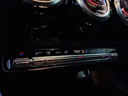 Photo 22 Mercedes CLA  180 Coupé AMG Line