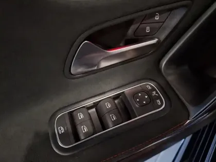 Photo 13 Mercedes CLA  180 Coupé AMG Line