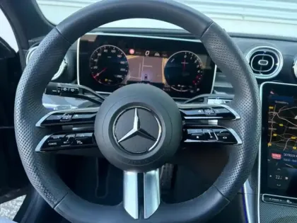 Photo 15 Mercedes Classe C  300 d e Break AMG Lin