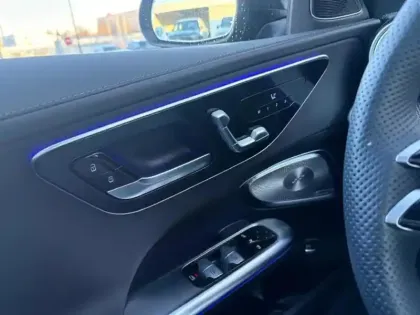 Photo 11 Mercedes Classe C  300 d e Break AMG Lin