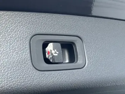 Photo 13 Mercedes Classe GLC GLC 220 d 4MATIC AMG Line