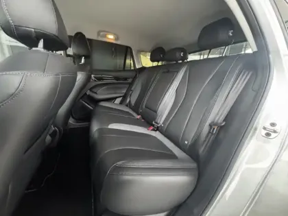 Photo 13 Mg 5 Luxury