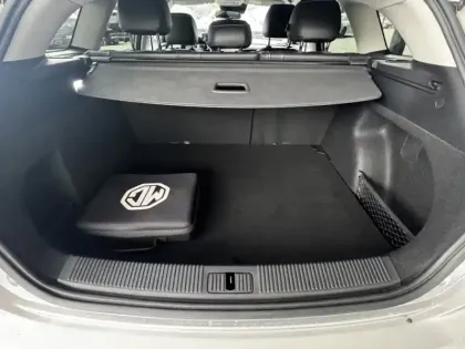 Photo 8 Mg 5 Luxury