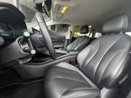 Photo 12 Mg 5 Luxury
