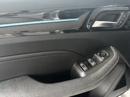 Photo 11 Mg 5 Luxury