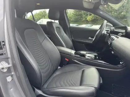 Photo 15 Mercedes Classe A 180 d Style Line