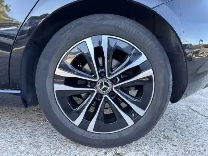 Photo 8 Mercedes Classe A 180 d Business Line