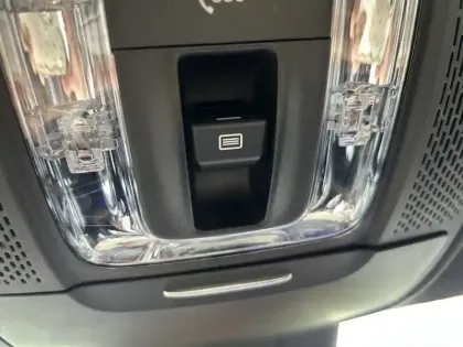 Photo 15 Mercedes Classe A 200 d AMG Line