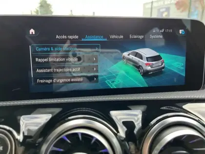 Photo 23 Mercedes Classe A 200 d AMG Line