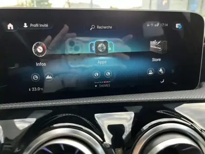 Photo 13 Mercedes Classe A 200 d AMG Line