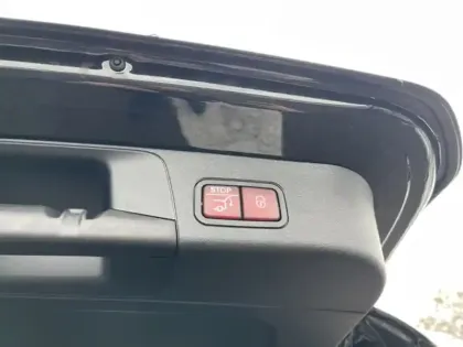 Photo 12 Mercedes GLB 200 d AMG Line