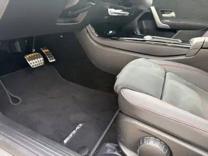 Photo 20 Mercedes Classe A 250 e Hybrid EQ Star Edition