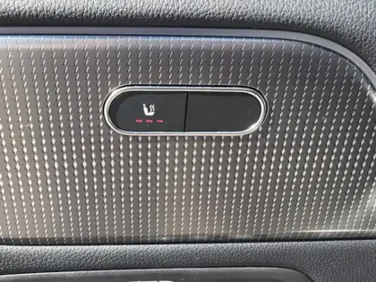 Photo 31 Mercedes GLA 200 d  Business Line Pack Prog