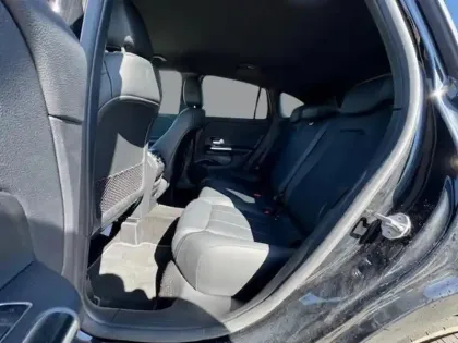 Photo 40 Mercedes GLA 200 d  Business Line Pack Prog