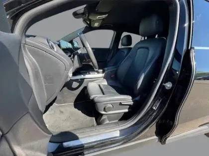 Photo 42 Mercedes GLA 200 d  Business Line Pack Prog