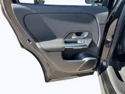 Photo 39 Mercedes GLA 200 d  Business Line Pack Prog