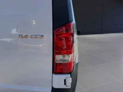 Photo 15 Mercedes Vito Gén. III Ph2 Pro 4