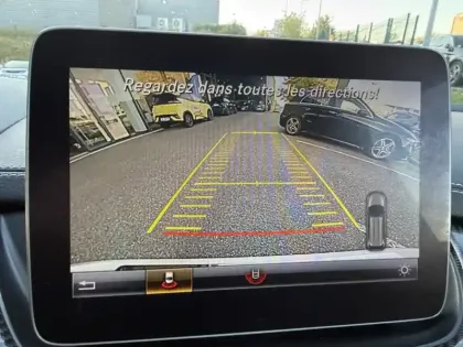 Photo 17 Mercedes Classe B B 200 d Starlight Edition