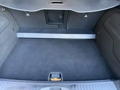 Photo 9 Mercedes Classe B B 200 d Starlight Edition