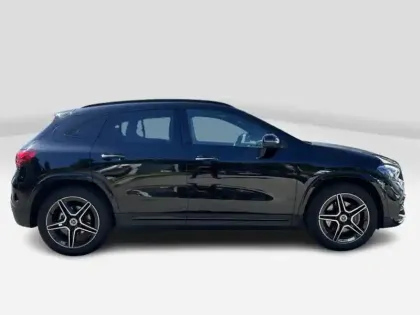 Photo 5 Mercedes GLA 200 d AMG Line