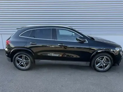 Photo 11 Mercedes GLA 200 d AMG Line