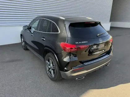 Photo 15 Mercedes GLA 200 d AMG Line