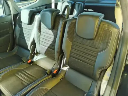 Photo 16 Renault Scenic Grand Bose 1.2 TCE 130 7 Place