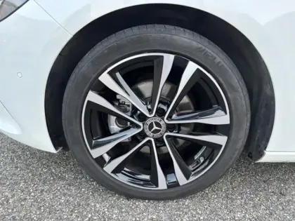 Photo 8 Mercedes Classe B 180 d Progressive Line Edition