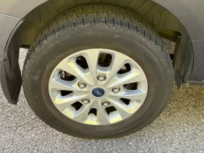 Photo 31 Ford Tourneo 320 1.0 125 L1  Hybrid 