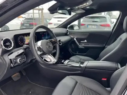 Photo 10 Mercedes Classe A Gén. IV (W177) Ph2 Progressive Line 5