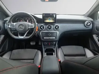 Photo 10 Mercedes Classe A A 200 d Intuition