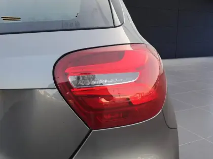 Photo 11 Mercedes Classe A A 200 d Intuition