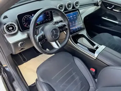 Photo 13 Mercedes Classe C  300 e Hybrid EQ Berli