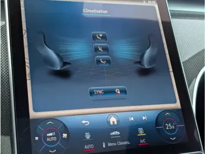 Photo 18 Mercedes Classe C Gén. V (S206) Ph1 AMG Line 5