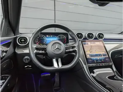 Photo 22 Mercedes Classe C Gén. V (S206) Ph1 AMG Line 5