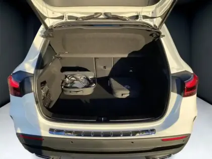 Photo 11 Mercedes GLA 250 e Hybrid EQ AMG Line