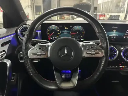 Photo 24 Mercedes CLA  220 d Coupé AMG Line