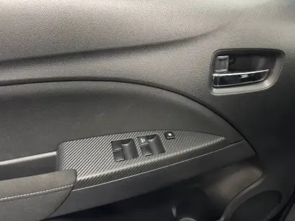 Photo 6 Mitsubishi Space star 1.2 MIVEC 71ch CVT AS&G Red Li