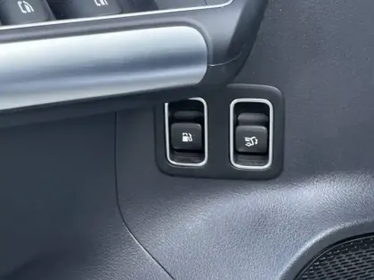 Photo 11 Mercedes GLA 250 e Hybrid EQ AMG Line