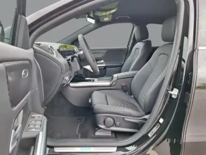 Photo 6 Mercedes EQA 250+