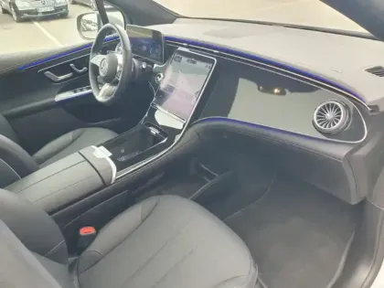 Photo 9 Mercedes EQE  500 4MATIC SUV AMG Line