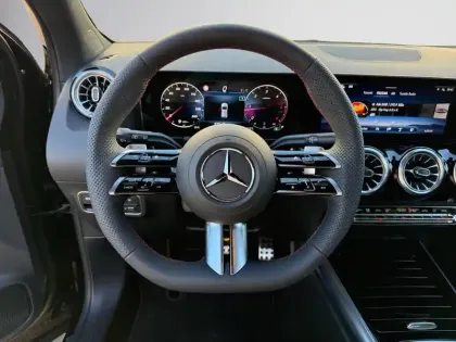 Photo 20 Mercedes GLA Gén. II (H247) Ph2 AMG Line 5