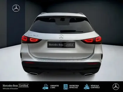 Photo 15 Mercedes GLA 200 AMG Line