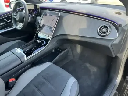 Photo 28 Mercedes Classe E Gén. I Ph1 AMG Line 5