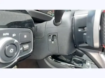 Photo 15 Mercedes Classe A 250 e Hybrid EQ 