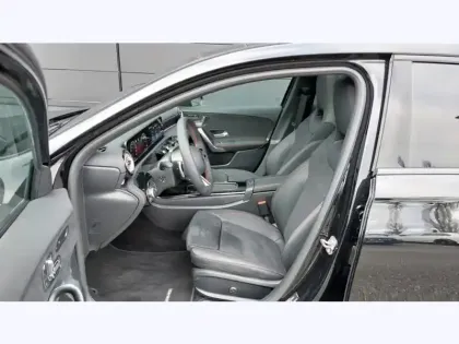 Photo 21 Mercedes Classe A 250 e Hybrid EQ 