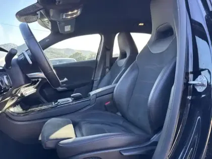 Photo 11 Mercedes Classe A 200 AMG Line