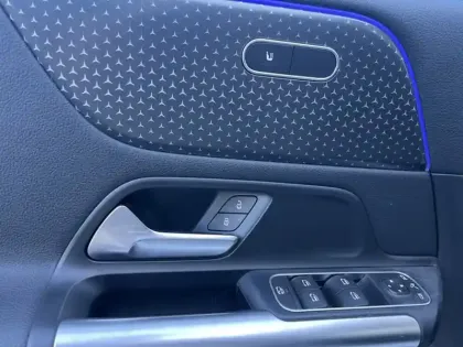 Photo 14 Mercedes Classe B Gén. III (W247) Ph2 Progressive Line 5